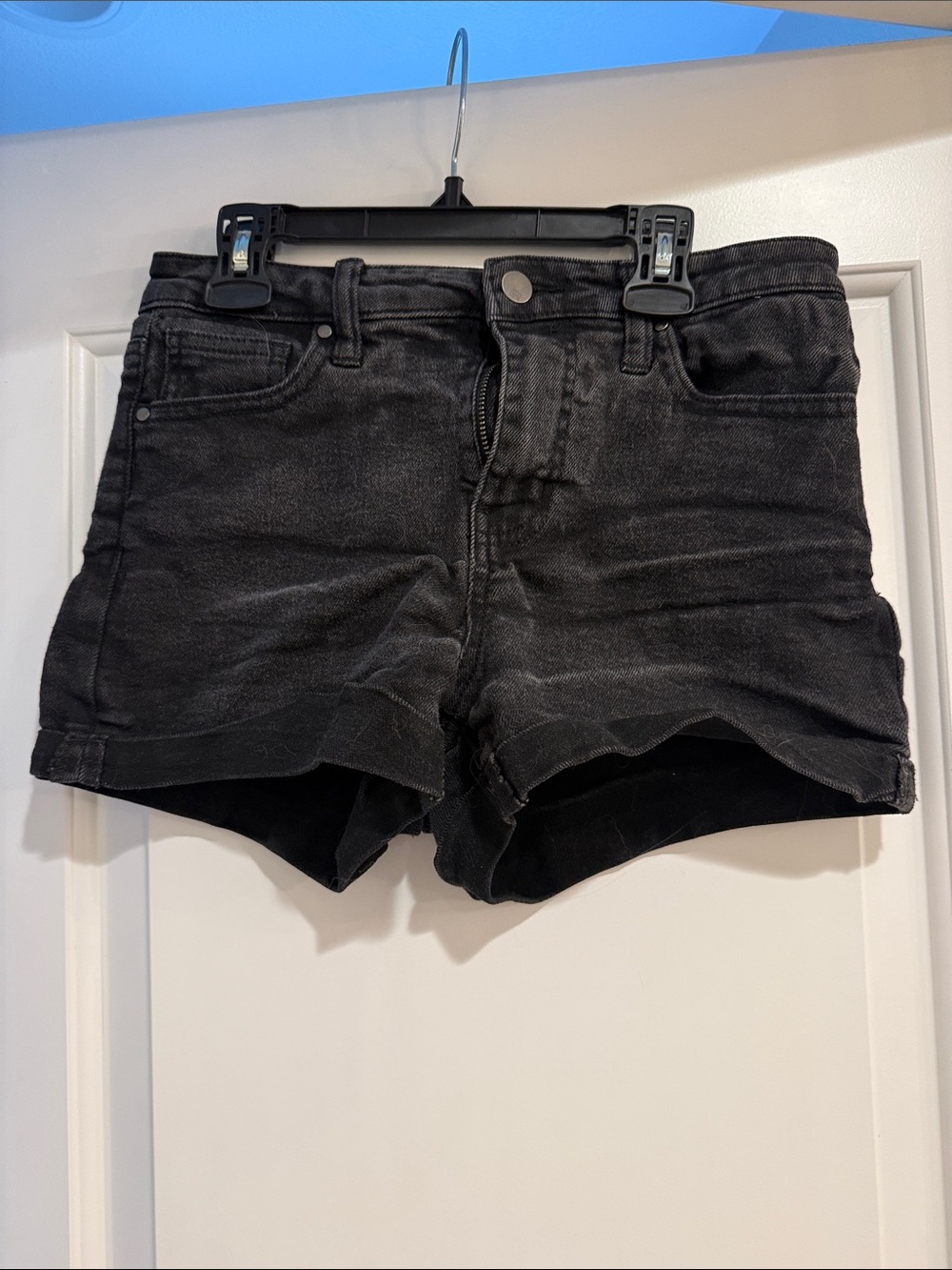 RSQ Black Women's Denim Jean Shorts — Cuffed Low-Rise